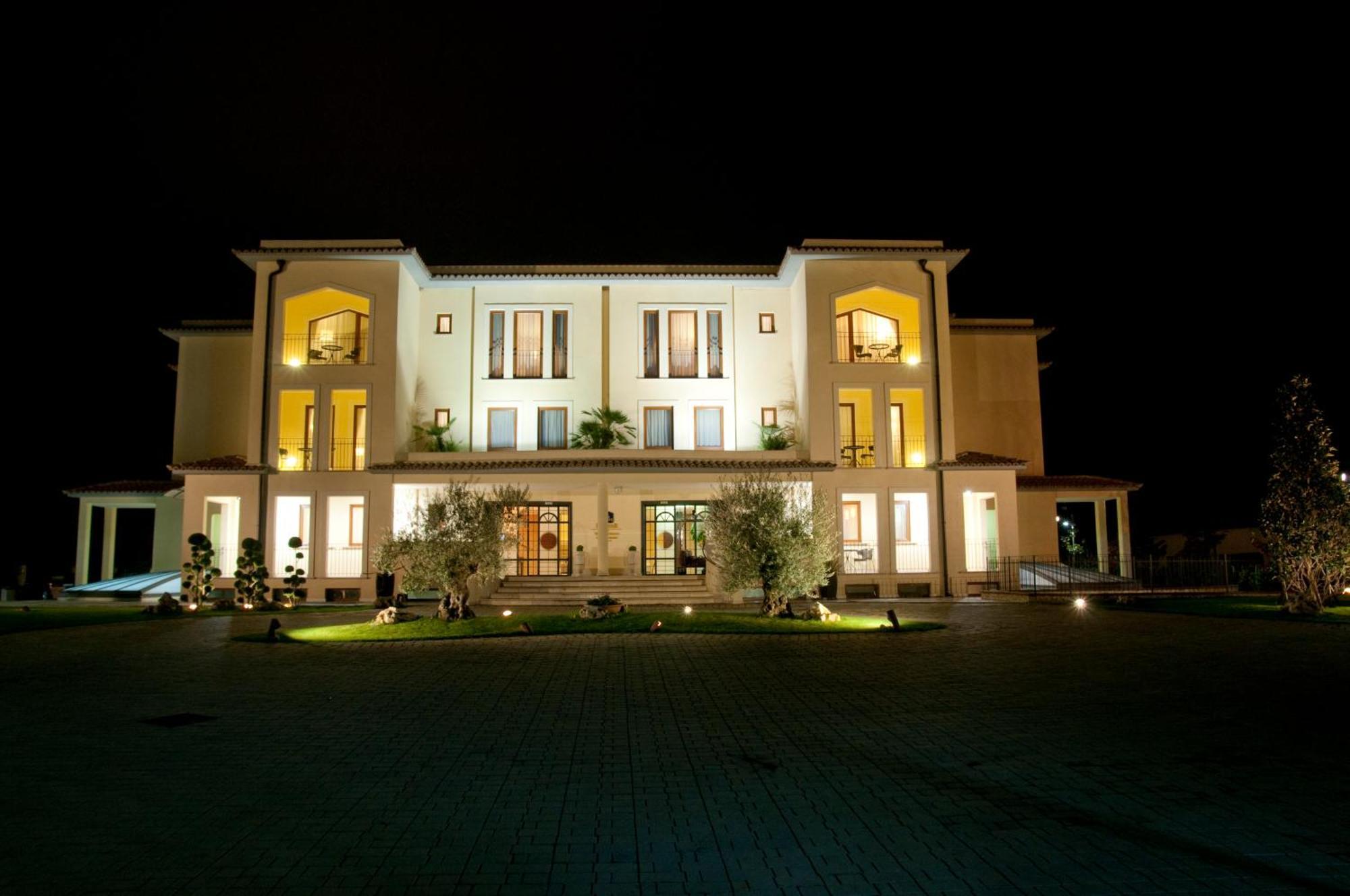 Best Western Premier Villa Fabiano Palace Hotel Ренде Екстер'єр фото